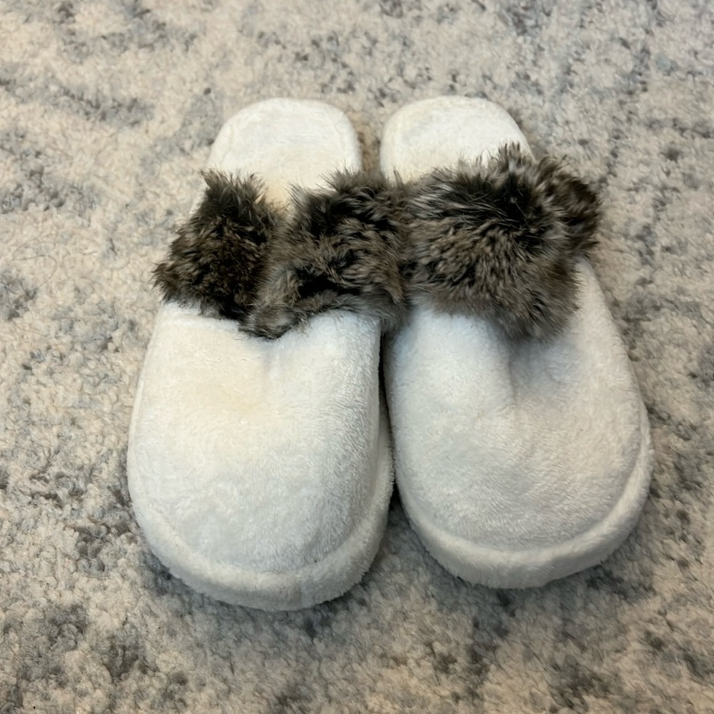Pottery Barn Slippers